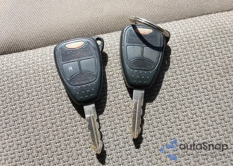 2008 Jeep Patriot Sport из США, поврежденный, VIN 1J8FT28W68D747153